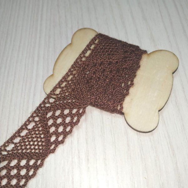 cinta decorativa ganchillo marrón