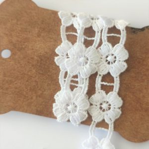 cinta flores blanca